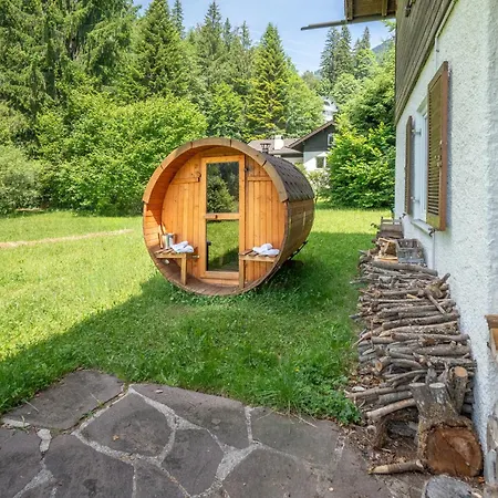 Auszeit Am Walchensee Mit Garten, Seeblick & Sauna Apartman *